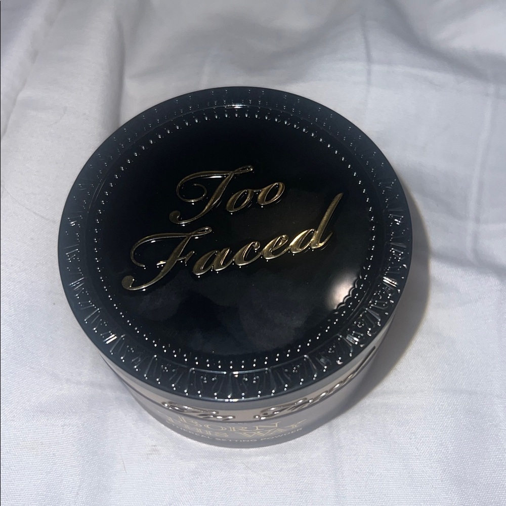 Too Faced Luxurious Black and Gold Jar